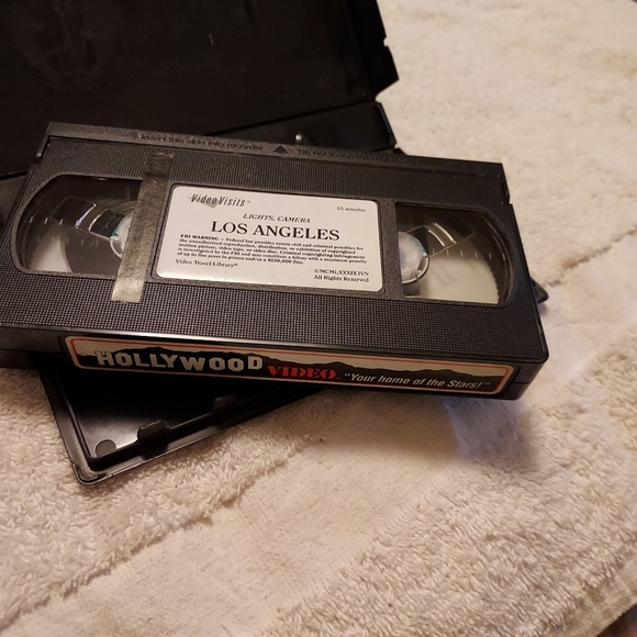 VHS movie  Visiting Los Angeles  rated pg-13 - Picture 4 of 6